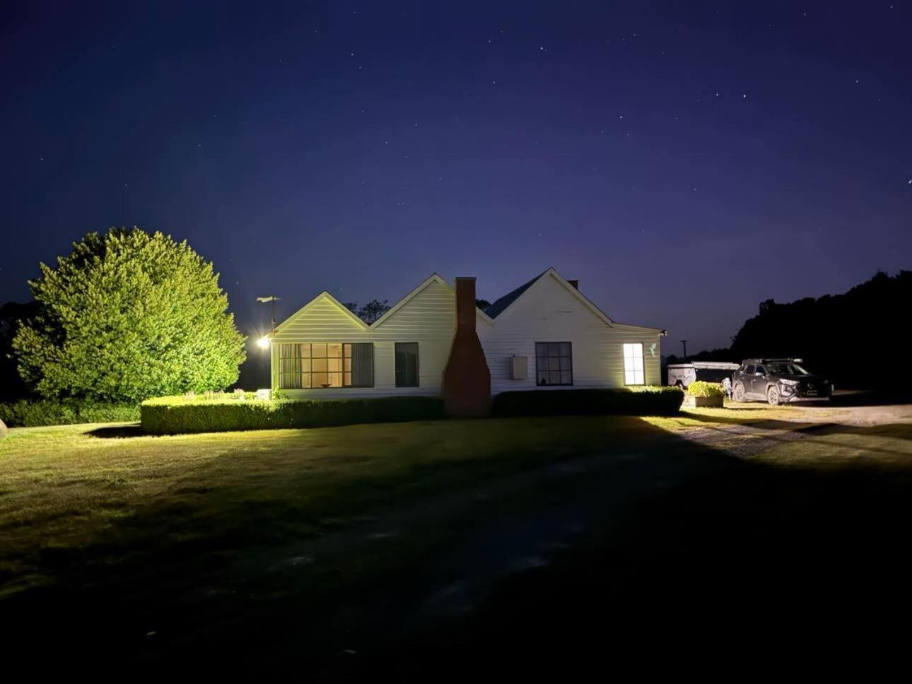 Buttons Cottage Under The Milky Way Nietta المظهر الخارجي الصورة